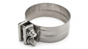 Abrazadera De Escape Inoxidable Hino 4 pulg. Altura 4,9 cm