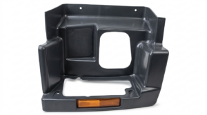 Protector de Grada Inferior (LH) Hino 700
