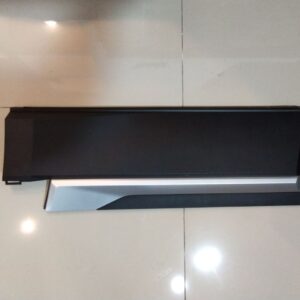 Moldura de Puerta Posterior CS55 Derecho