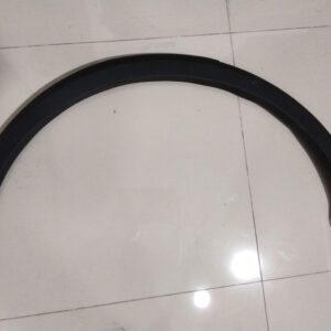 Moldura Guardafango CS55 Plus