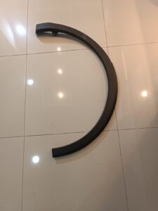 Moldura Uni-t Guardafango RH Delantera