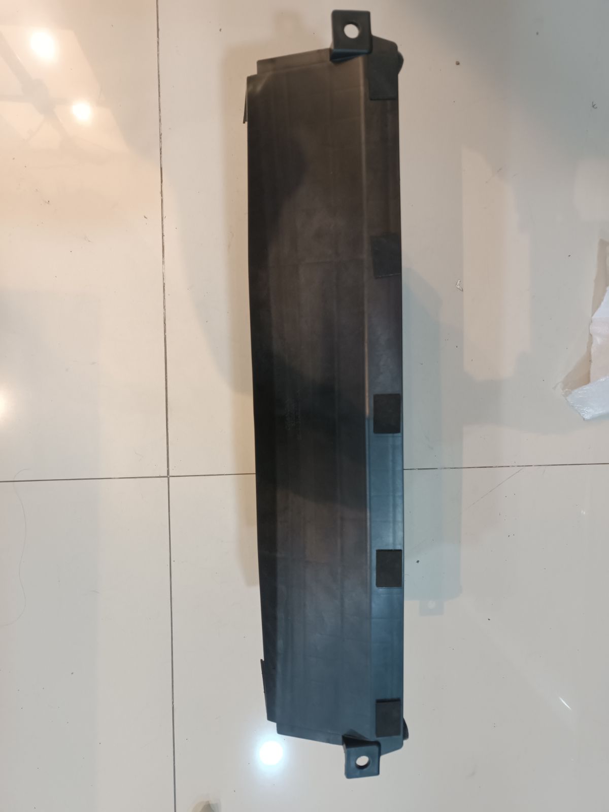 Moldura Radiador CS15 2022-2025