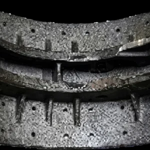 Zapata de Freno Isuzu CHR Post. 8-1/2" - Zapatas para Chevrolet, Isuzu - Beta Repuestos