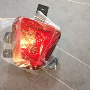 Uniti Faro Posterior Centro