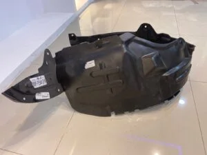 Guardapolvos Delantero RH CS35