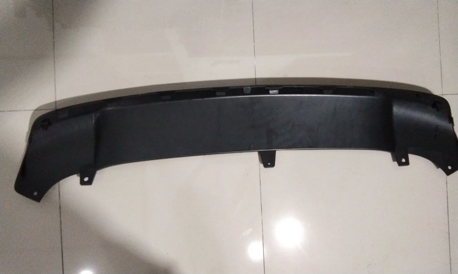 Moldura Guardachoque Posterior V3 Alsvin