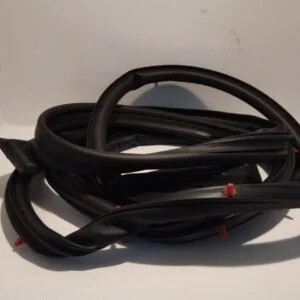 Caucho Filo de Puerta HR LH CS15